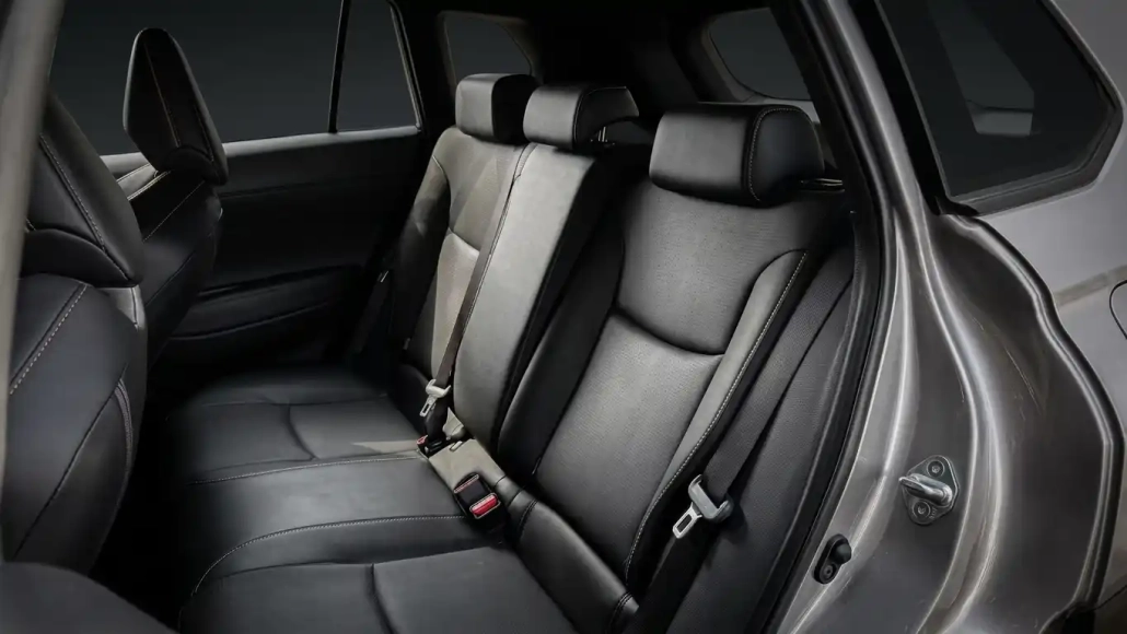 Corolla Cross hybrid 2026 - back seats