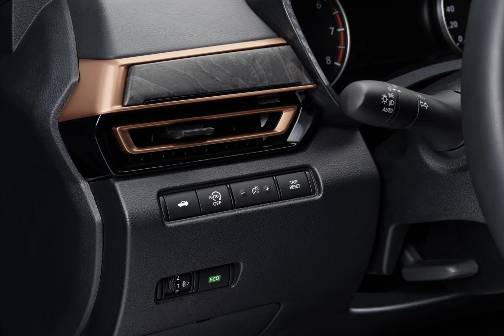 Nissan-Altima-12