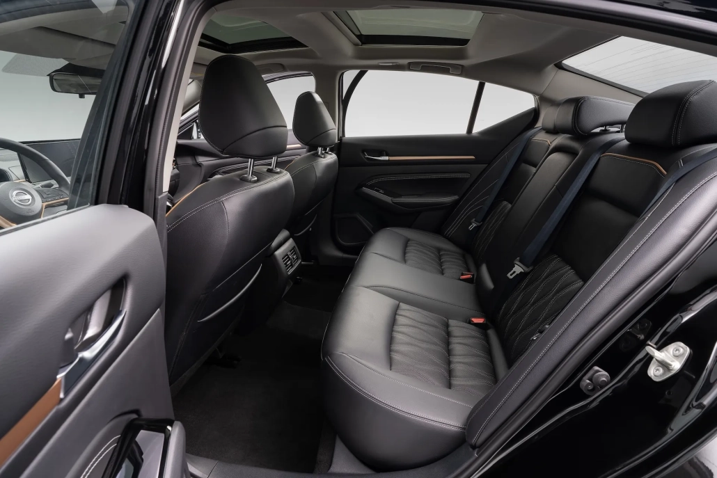 Nissan-Altima-23